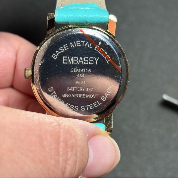 Embassy Ladies Quartz Watch Gold Tone White Dial Teal Band Working GEM9116 - Picture 5 of 7